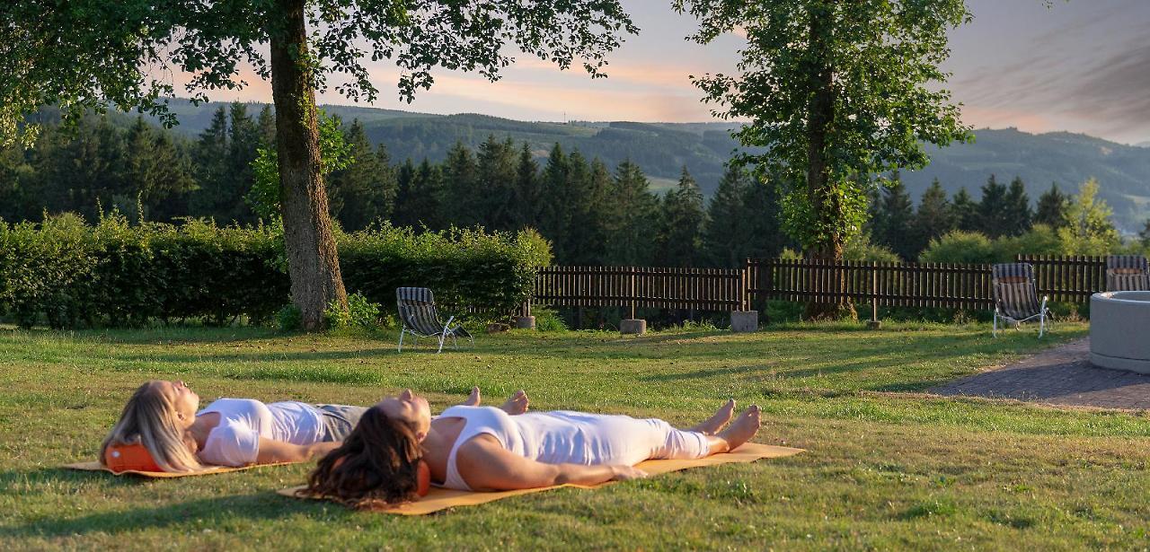 Berghotel Hoher Knochen Winterberg Bagian luar foto