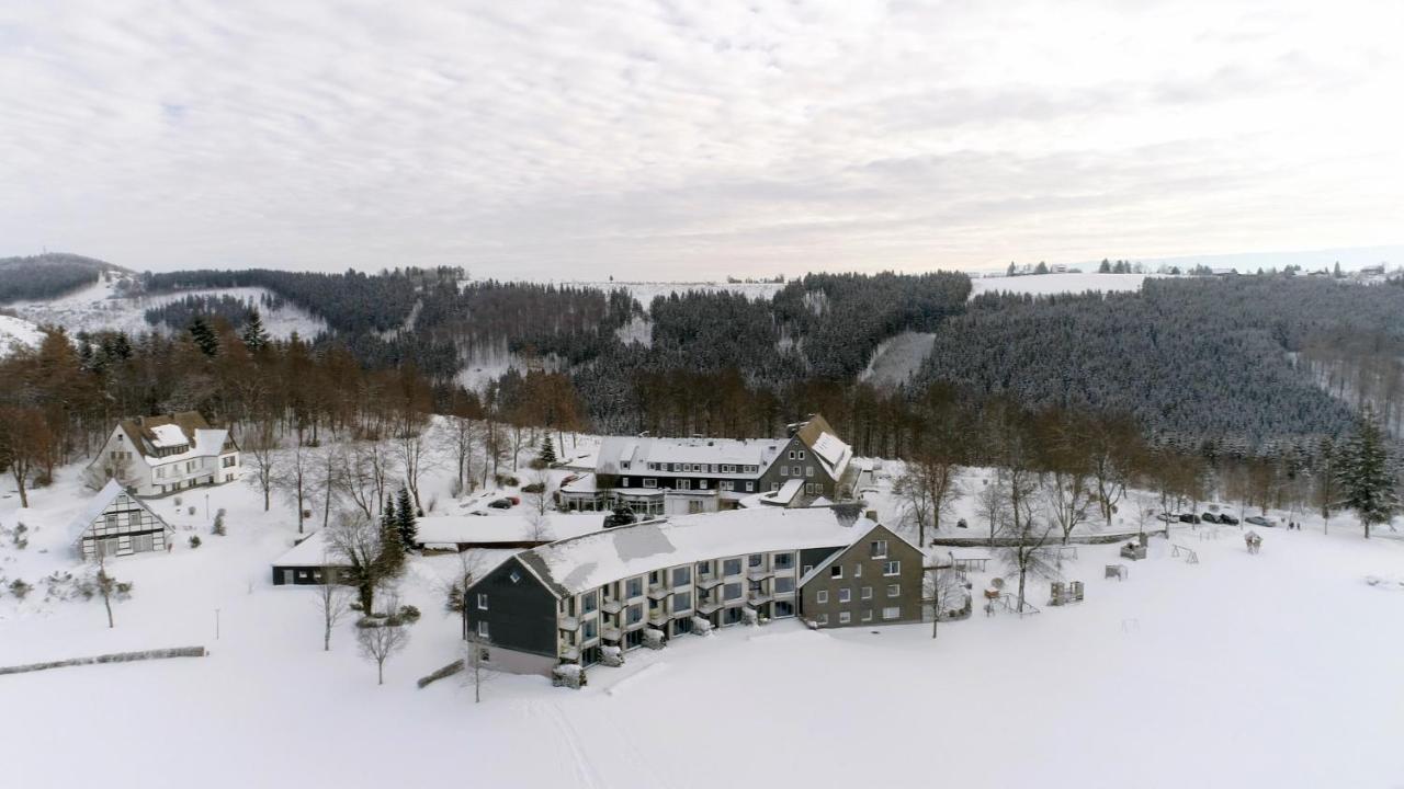 Berghotel Hoher Knochen Winterberg Bagian luar foto